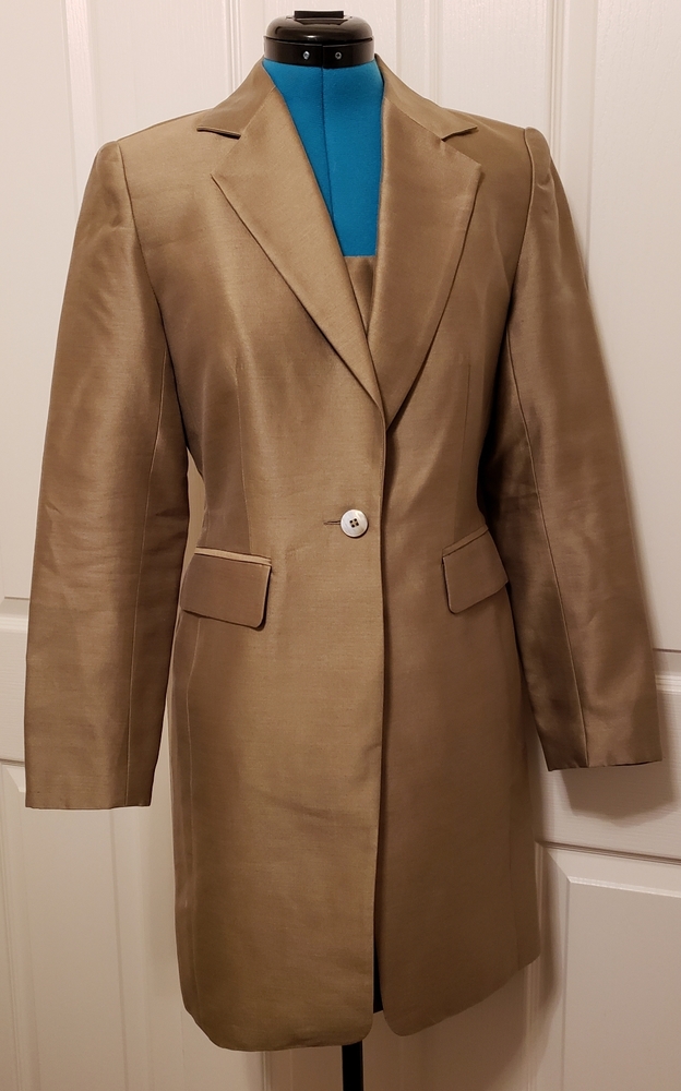 Hugo Buscati Collection Beige Suit